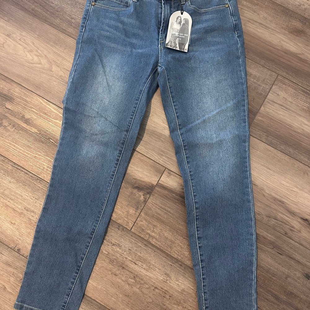 Kendall & Kylie Dark Blue Crop Jeans